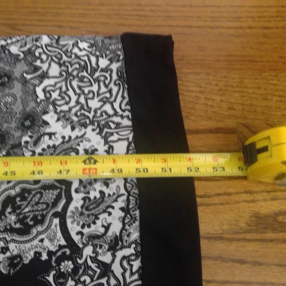 Black and White Maxi Dress - Picture 10 of 10